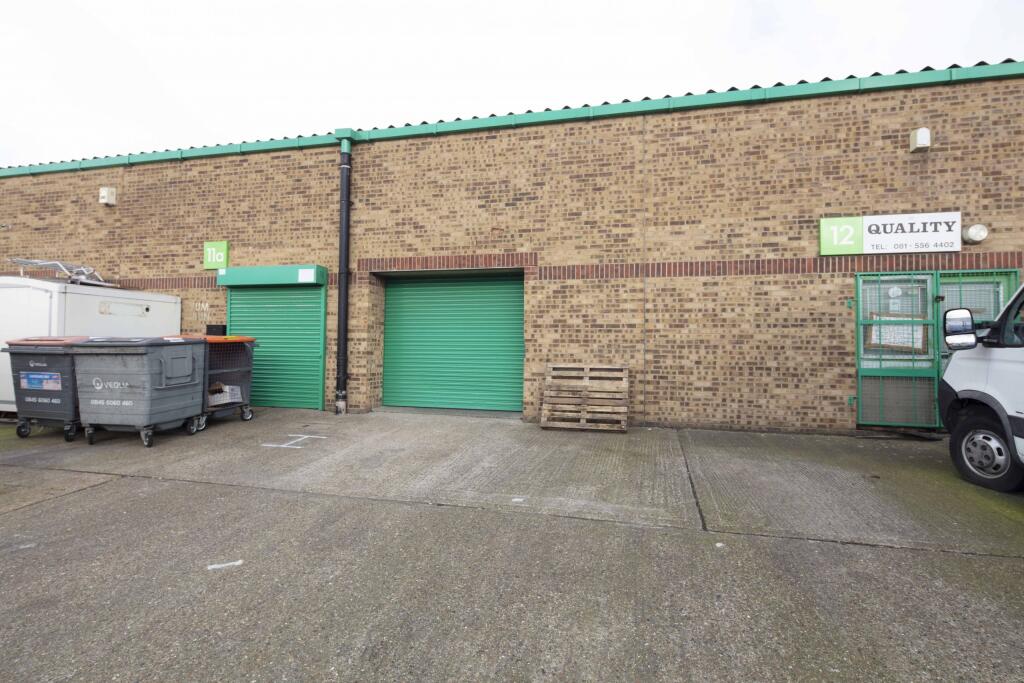 Gallery Image #14 for gbheyb01 - Heybridge Way - 2593