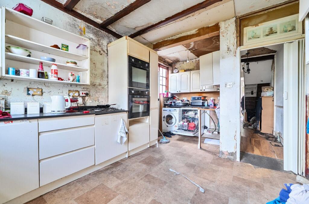 House in Harrow - More