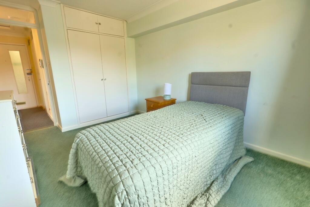 Apartment in Portsmouth - View 5