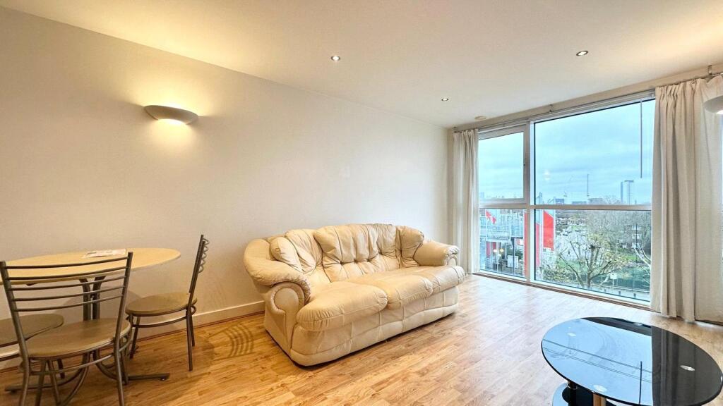 Apartment in London - View 4