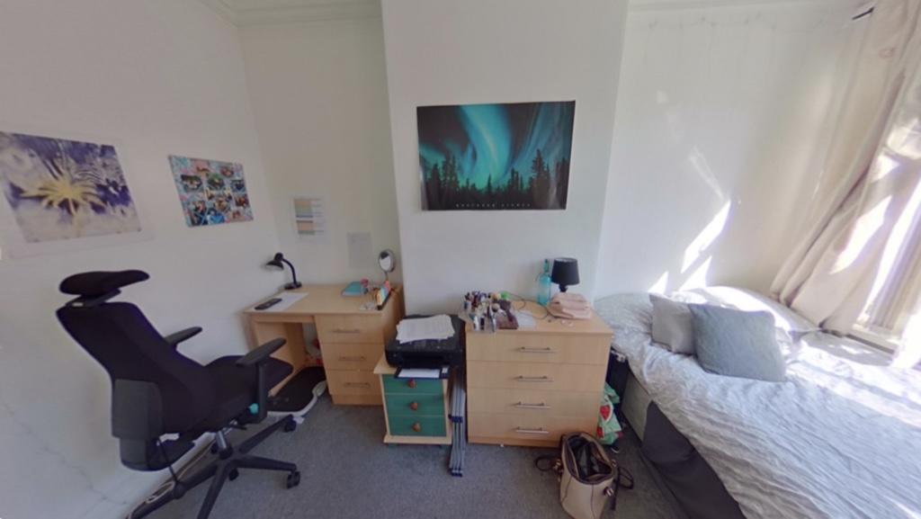 Main image of property: Cardigan Lane, Leeds, West Yorkshire, LS4