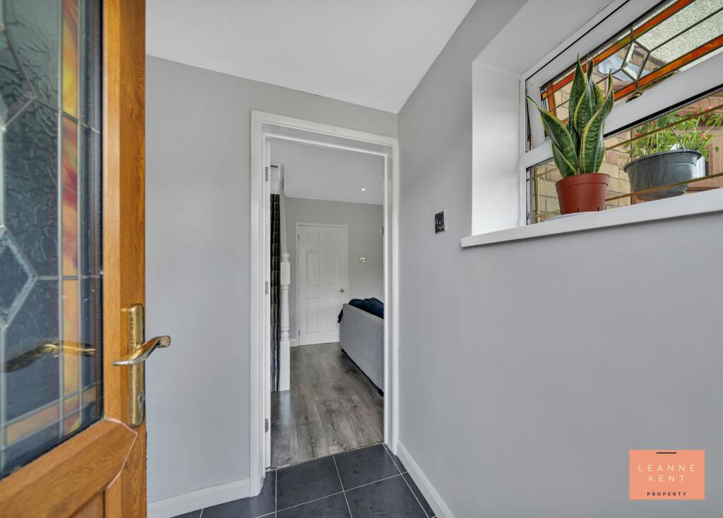 House in Abertridwr, Aber Valley - More