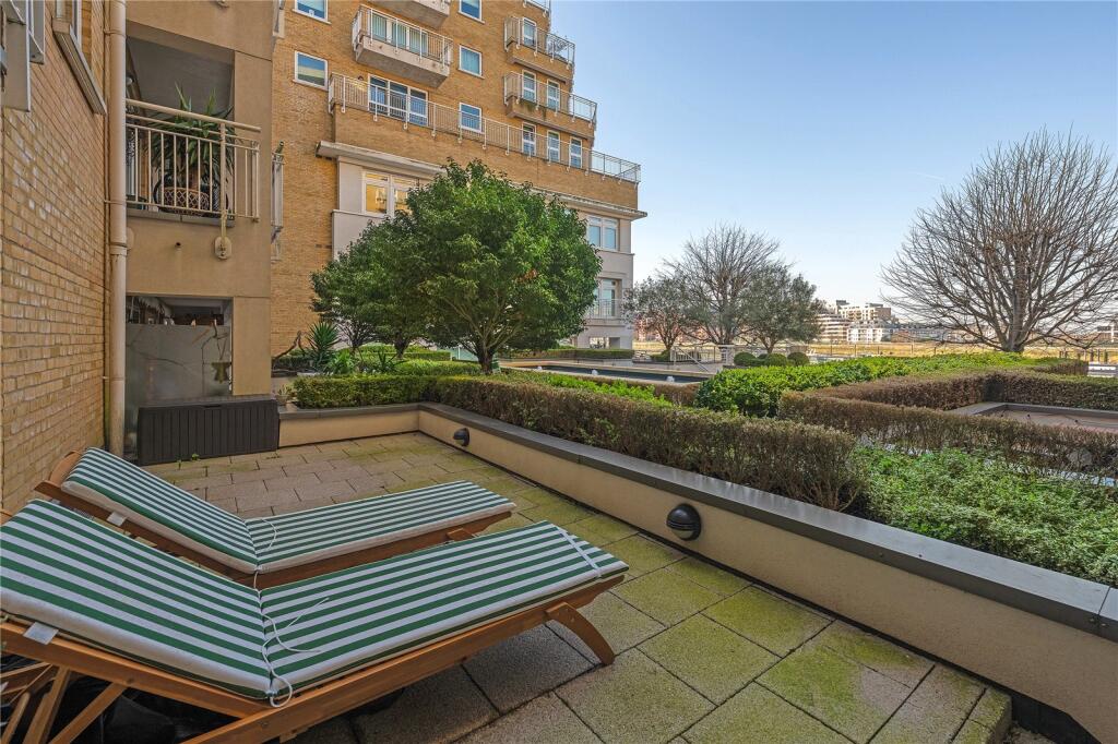 Main image of property: Lombard Road, Battersea, SW11