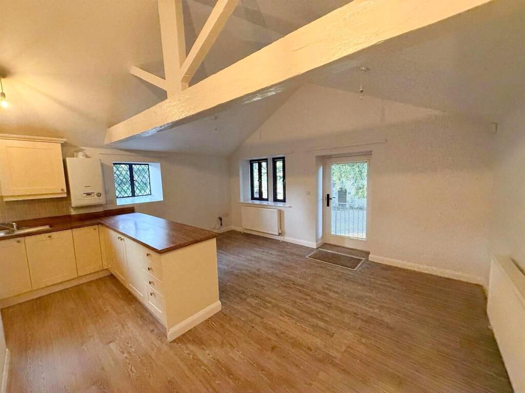 Additional image 3 of Stable Cottage, The High Hall, Steeton