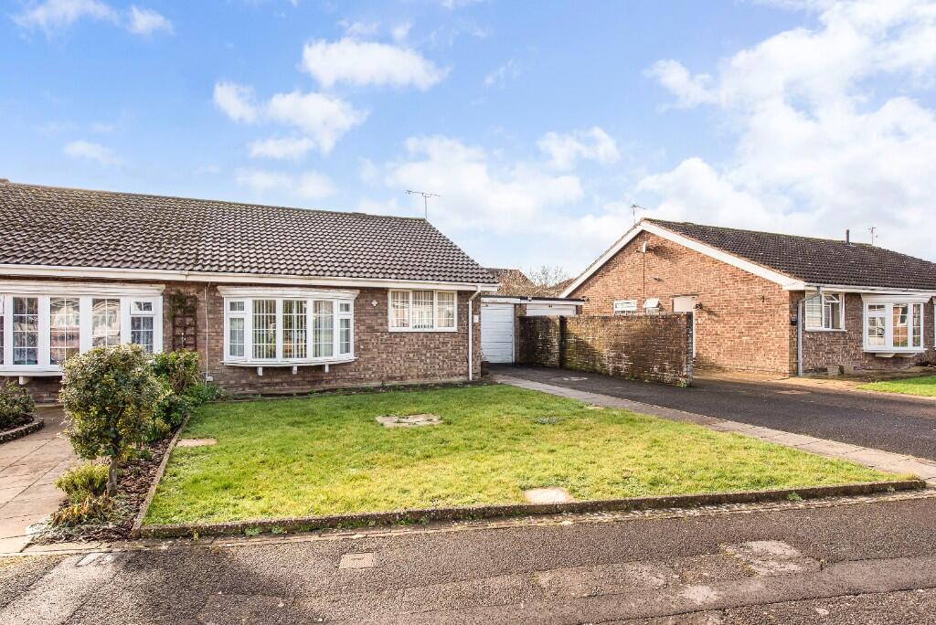 Main image of property: Findon Drive, Felpham, Bognor Regis, West Sussex, PO22