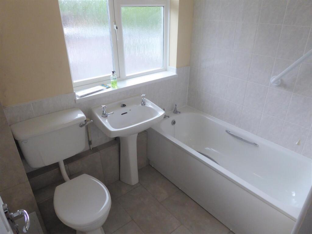 Apartment in Swindon - View 2