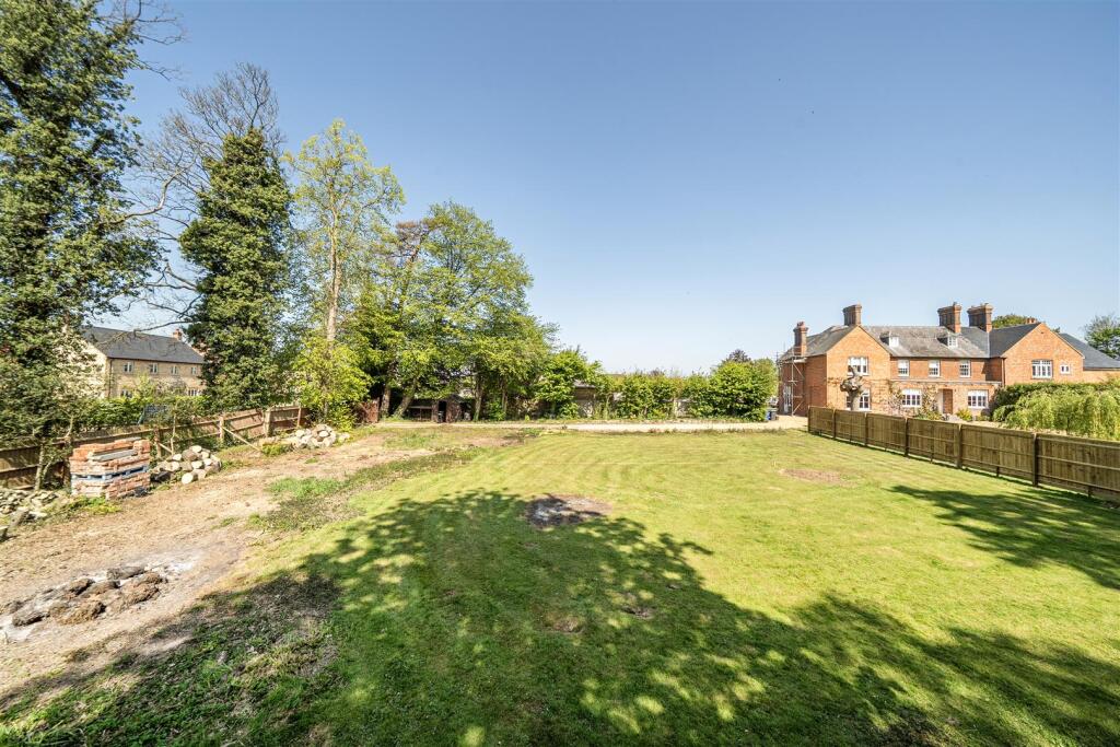 Plots 1 &amp; 2 High Street, Syresham (14) (e).jpg