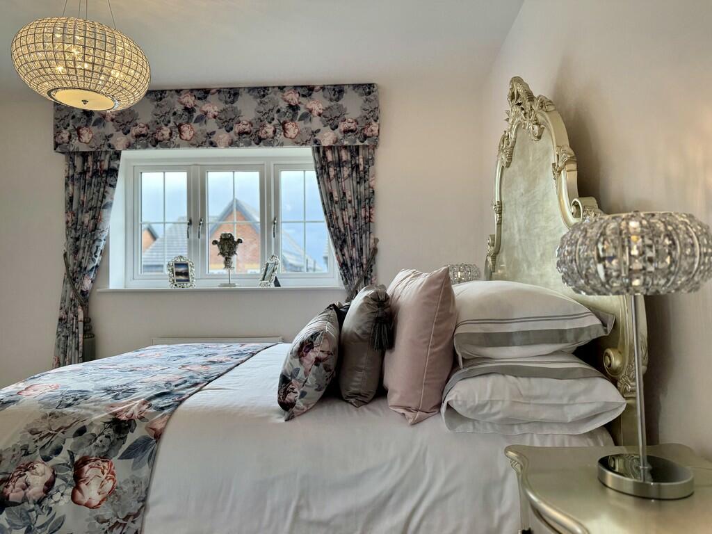House in Preston - More