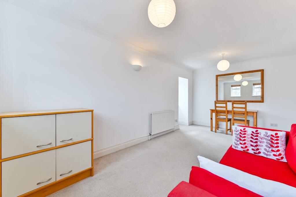 Apartment in London, Stroud Green - View 4
