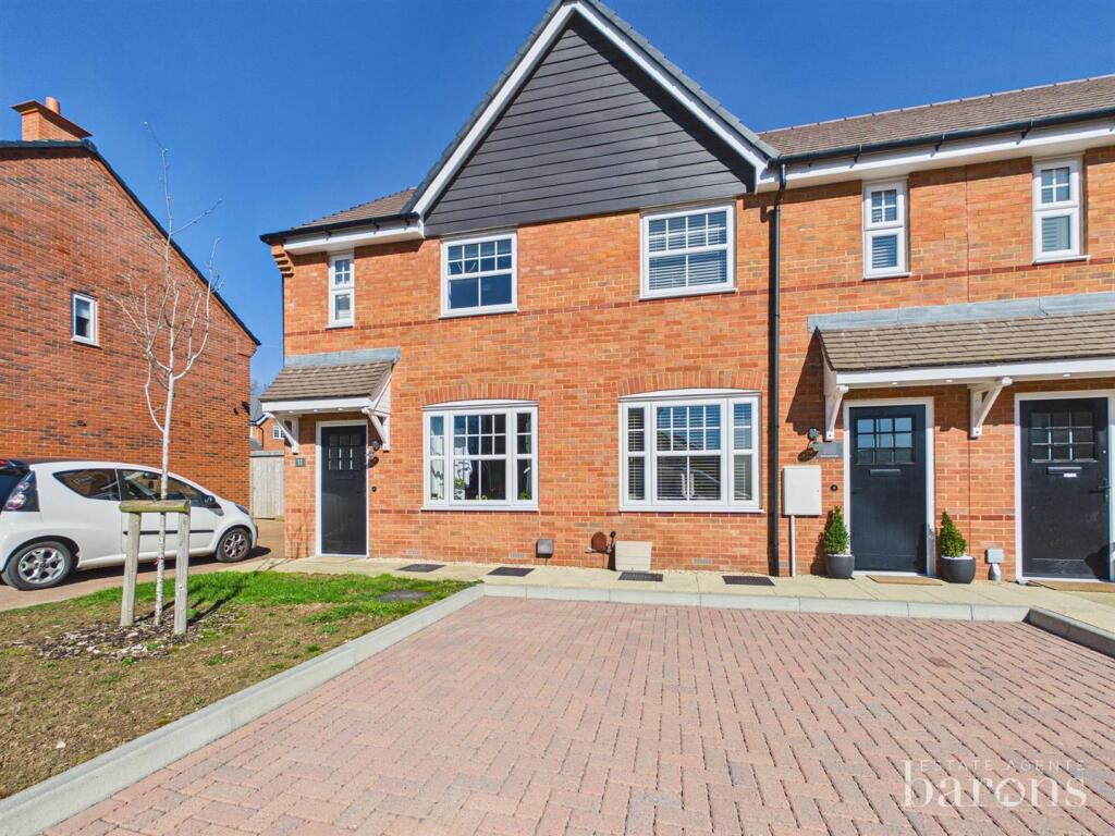 Main image of property: Redwood Avenue, Beggarwood, Basingstoke
