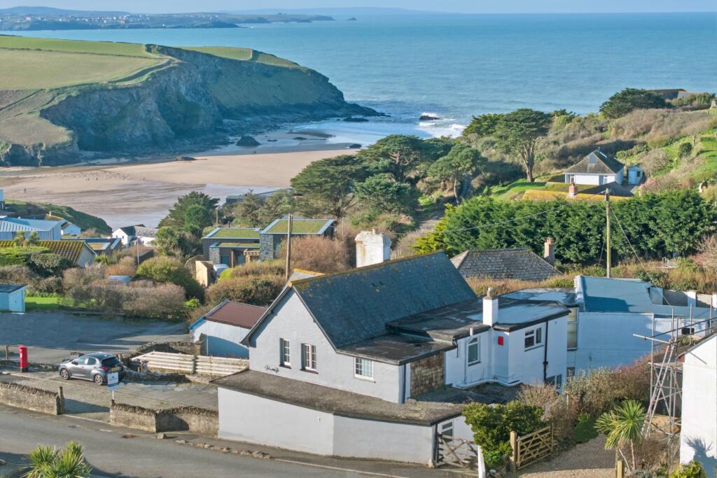 Gem House, Mawgan Porth, TR8 photo 2