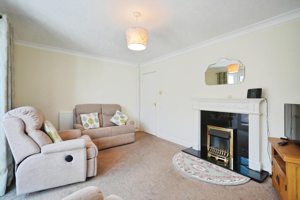 House in Leicester - More