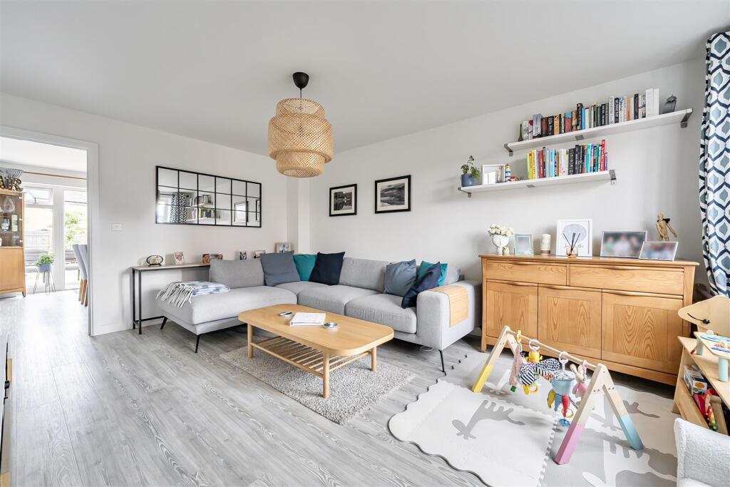House in Reading - View 4
