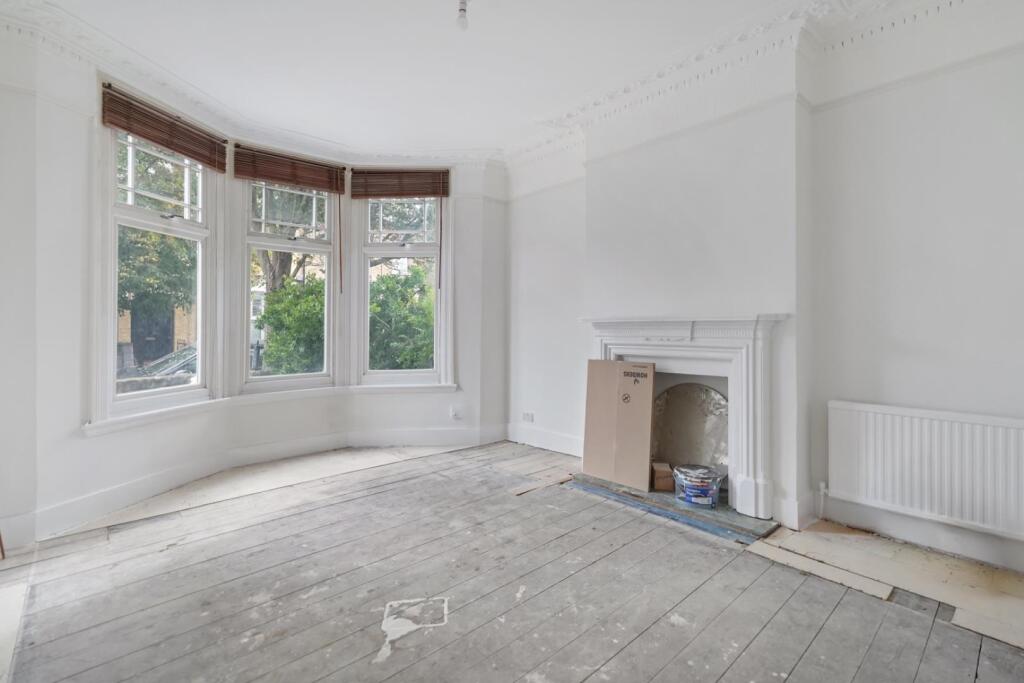 House in London, Denmark Hill, East Dulwich - View 3