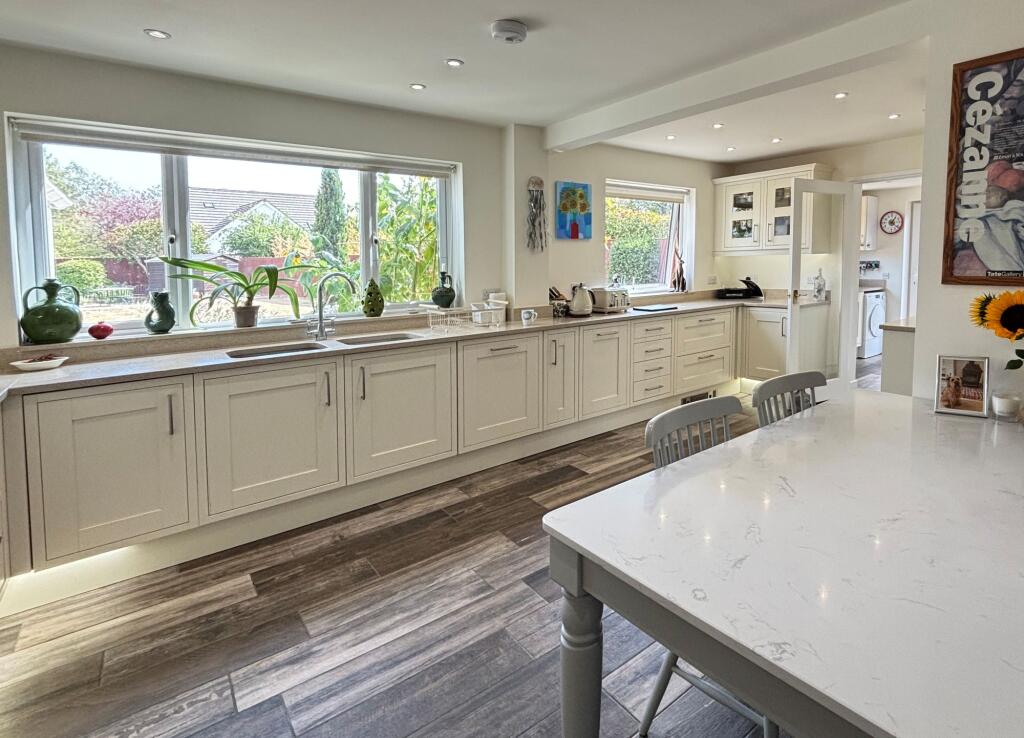 House in Gloucester, Gloucestershire - View 3