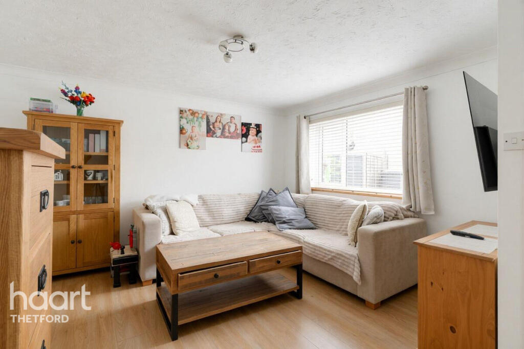 House in Thetford, Woodlands - View 4