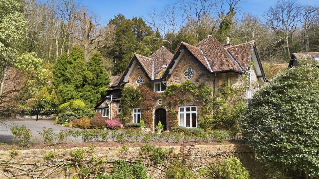 Main image of property: Delightful country residence with commanding views, on the outskirts of the village of Wrington