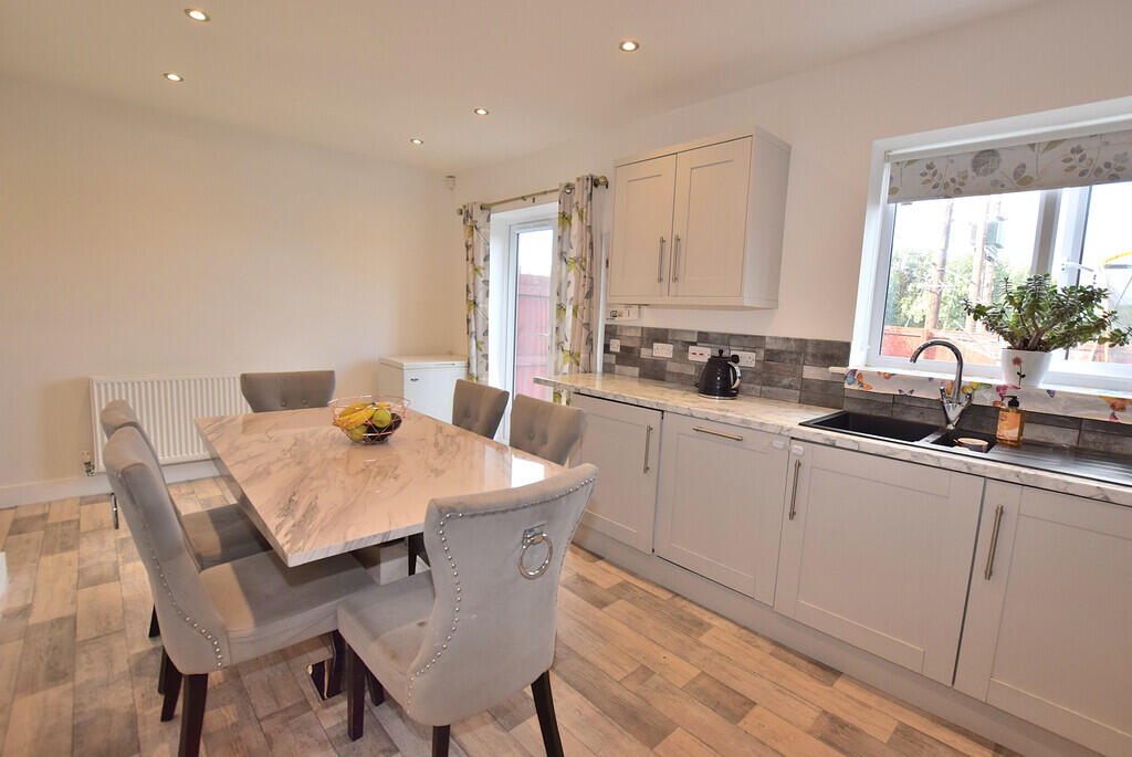 House in Catterick, North Yorkshire - More