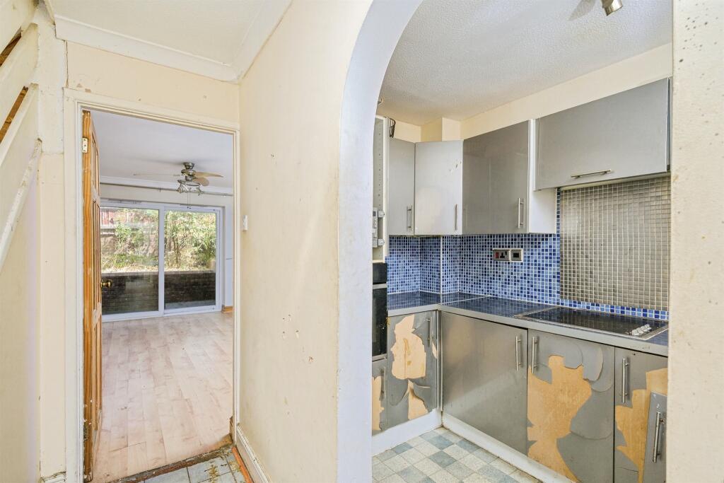 House in Plymouth, Whitleigh - View 4