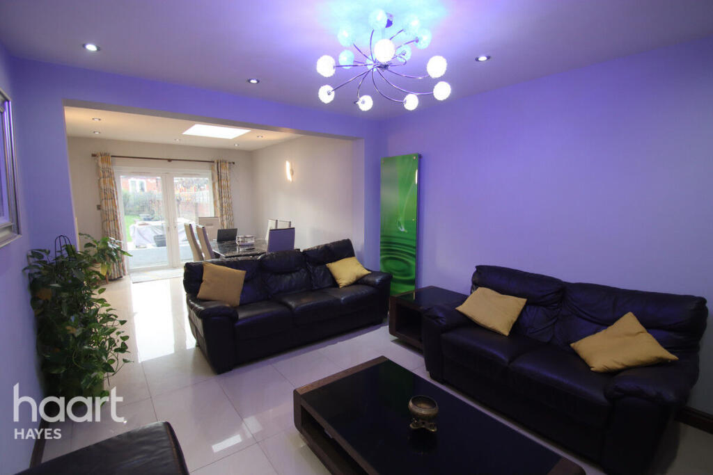 Main image of property: Gledwood Avenue, Hayes