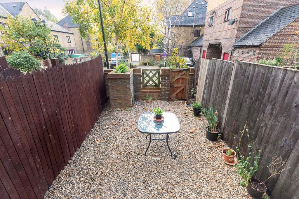 Property photo 11