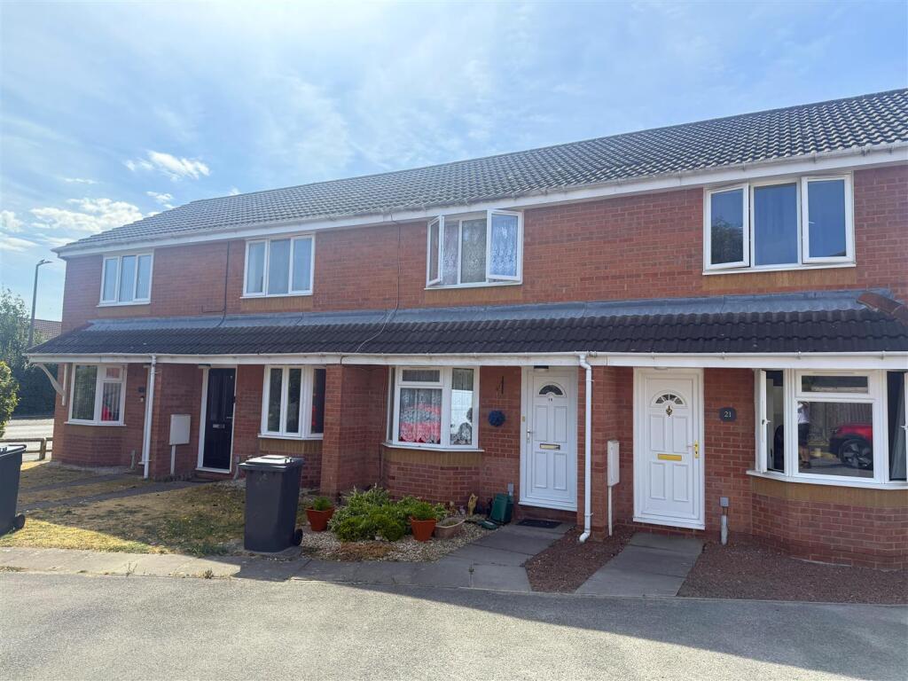 2-bed house on Shipley Close, Branston, Burton-On-Trent, £160,000