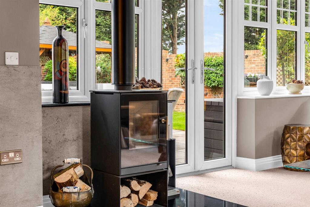 Additional image 11 of Reeves Court, Welwyn