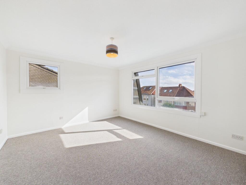 Penhill Road, Lancing, BN15 photo 5