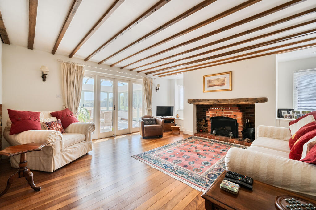 House in East Hampshire, Kingsley - View 4