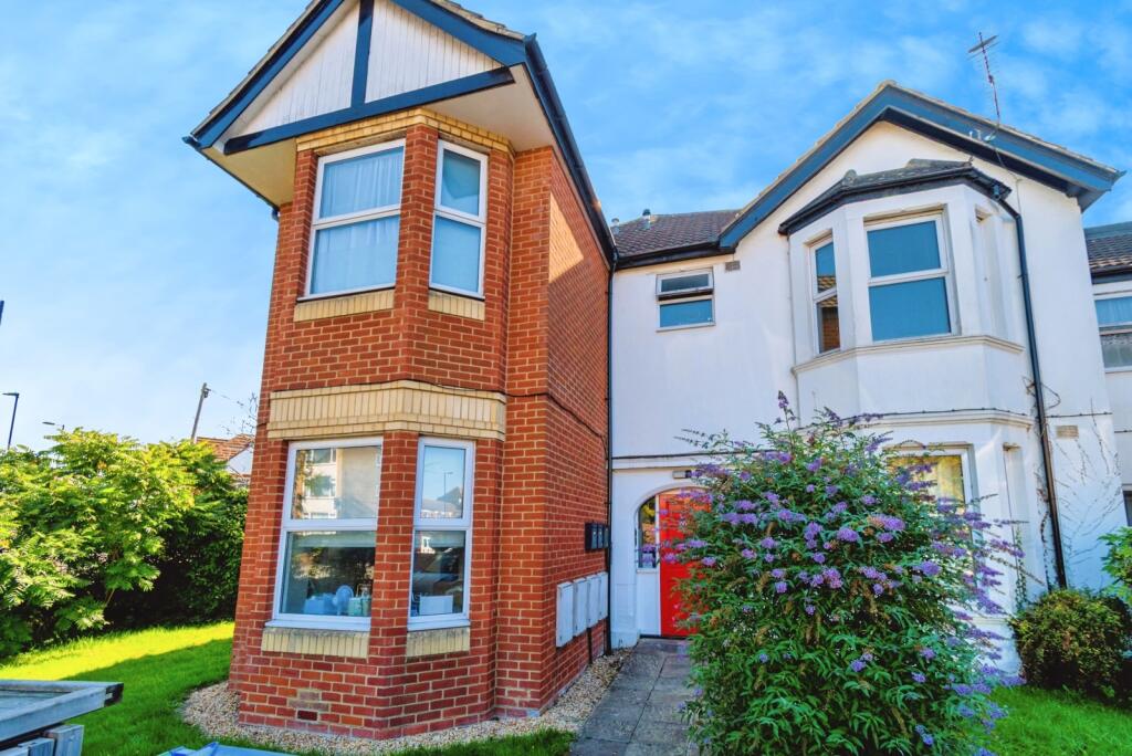 Main image of property: Howard Road, Shirley, Southampton, Hampshire, SO15