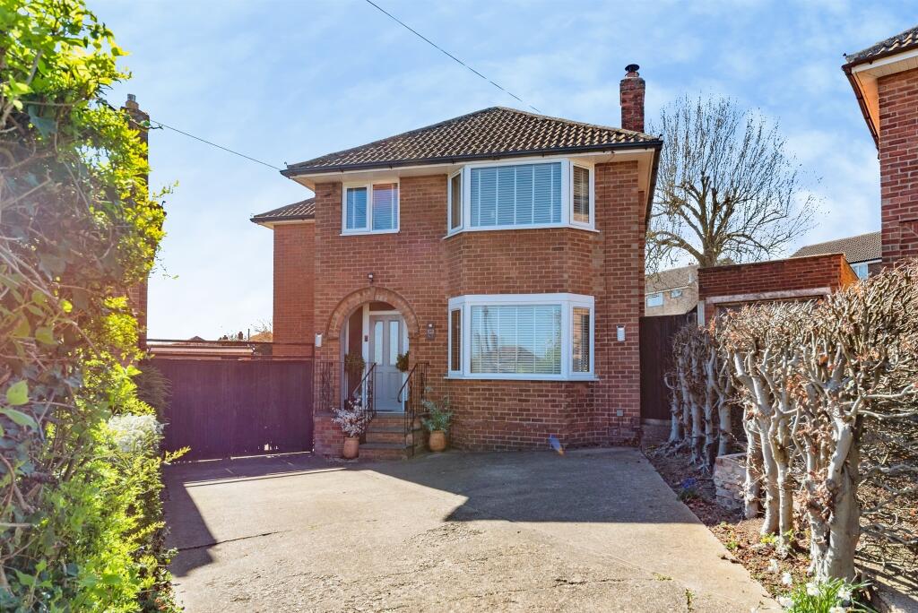Main image of property: Cliffe Road, Gonerby Hill Foot, Grantham