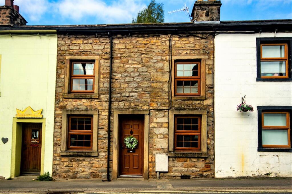 Main image of property: 2 Ashfield Cottages, Bentham