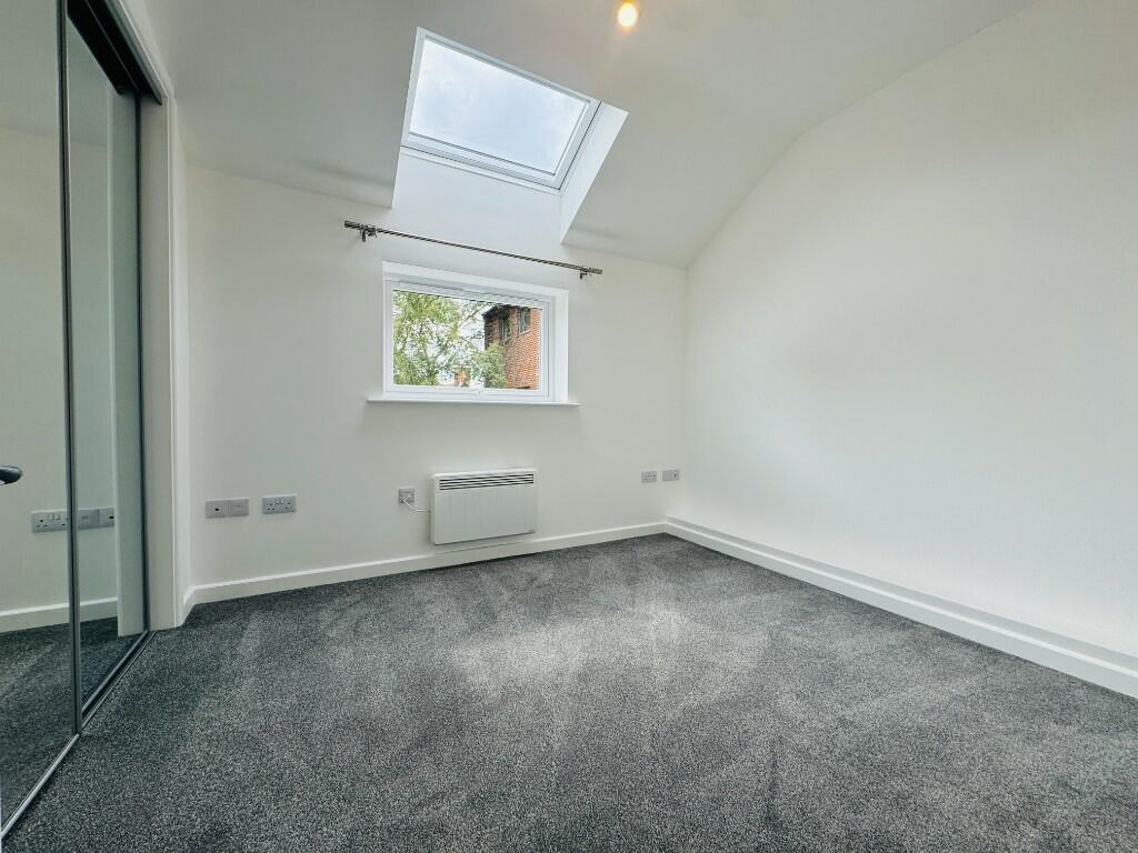 Apartment in Southampton - More