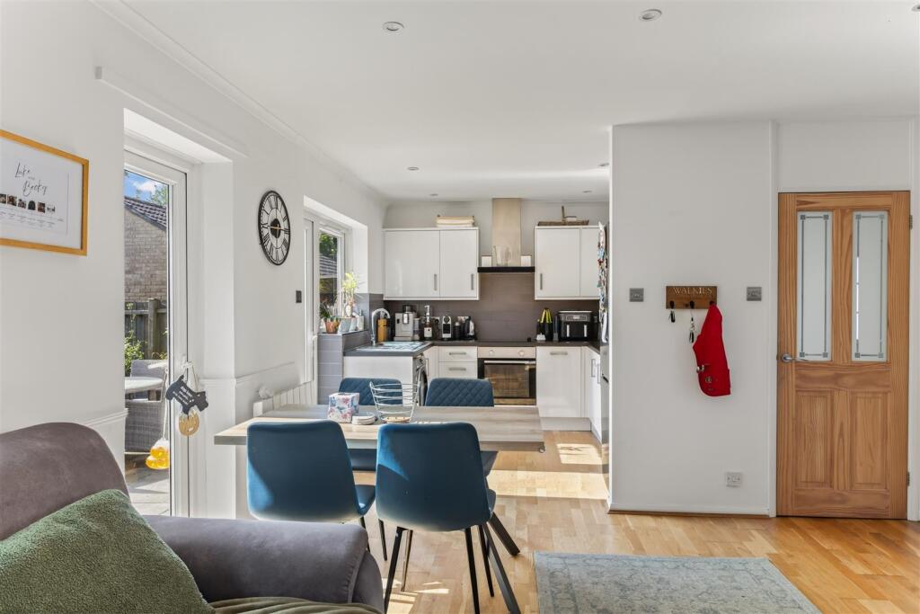 House in Dorchester - View 4