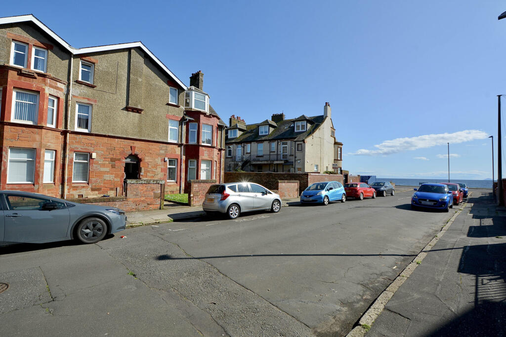 Main image of property: 161F Welbeck Crescent, Troon, KA10 6AP