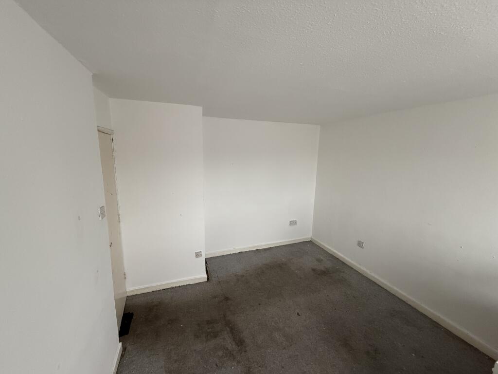 Apartment in Derby - View 2