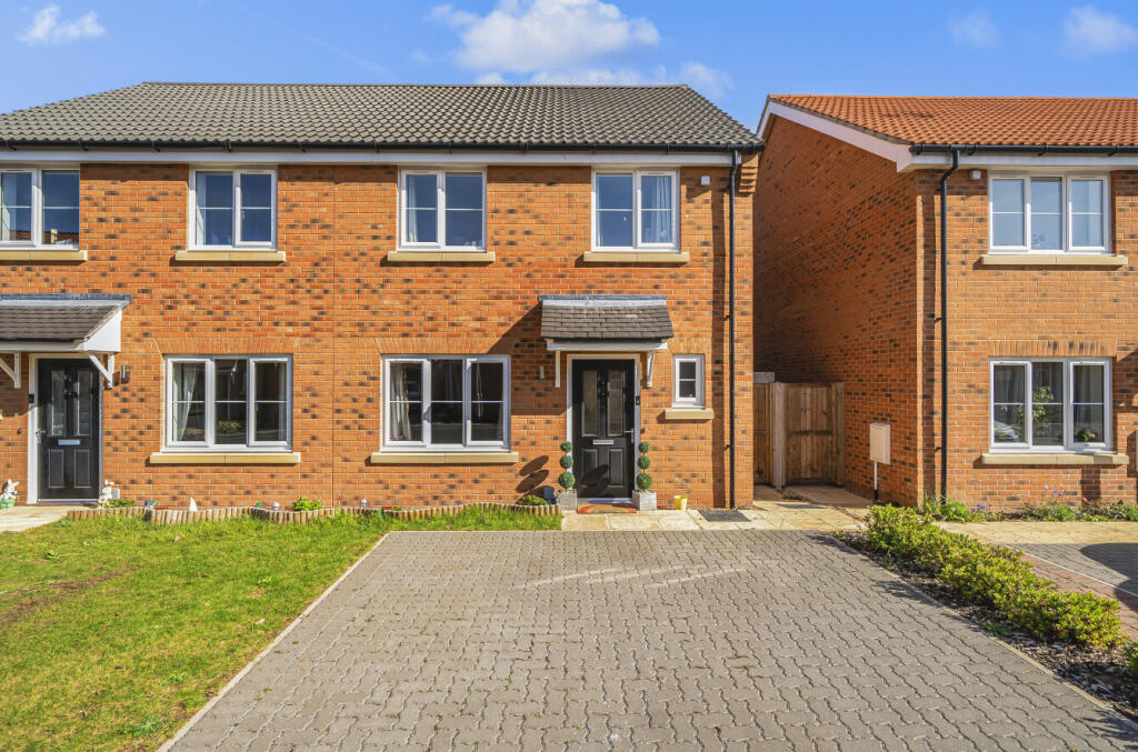 Main image of property: Kemp Avenue, Acle, NR13