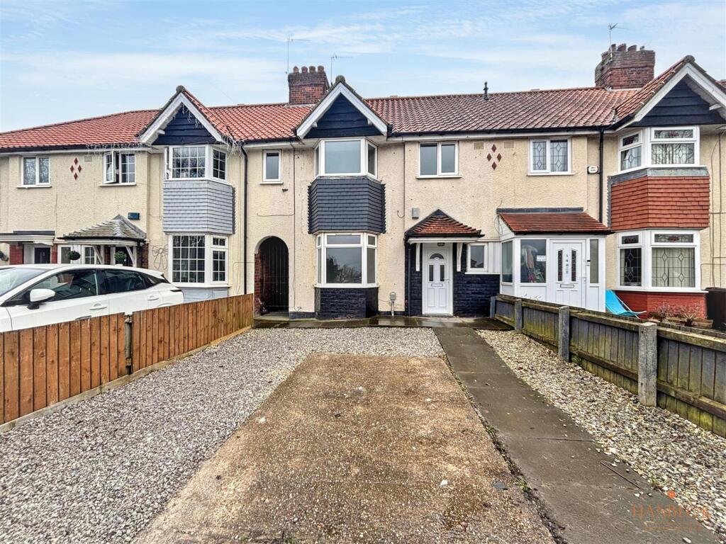 3-bed terraced on Ellerburn Avenue, Hull, £115,000
