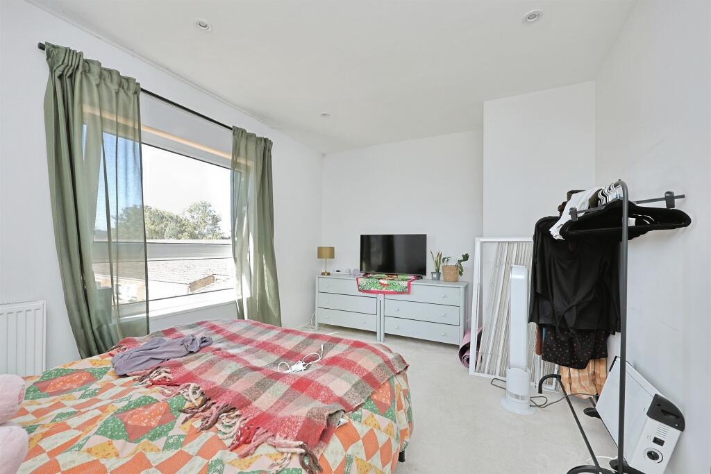 Apartment in Norwich, Norfolk - More
