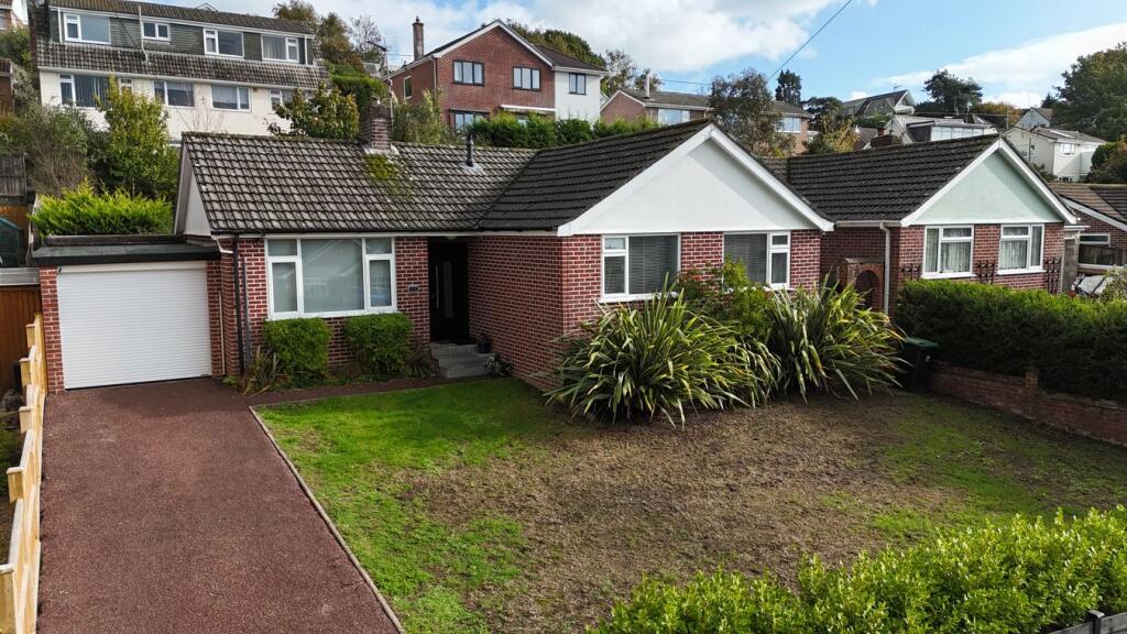 Main image of property: Gorse Road, Corfe Mullen, BH21