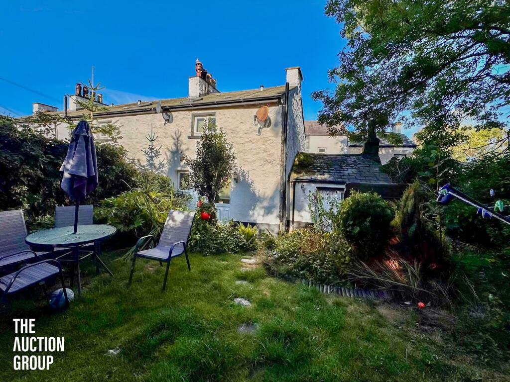 House in Lancaster, Bolton-le-Sands - More