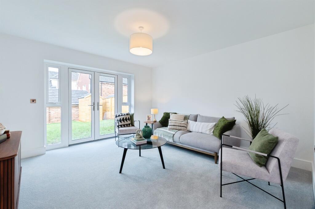 Edmondsham Road, Verwood photo 3