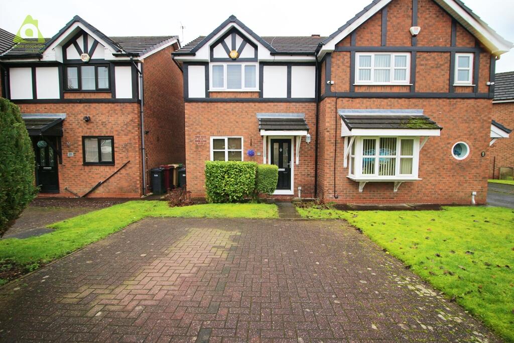 2-bed semi-detached on Meadow Walk, Farnworth, BL4 0AF, £180,000