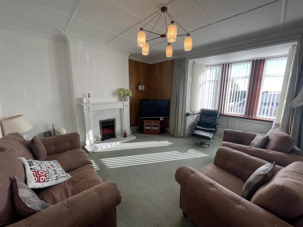 House in Durham - View 5