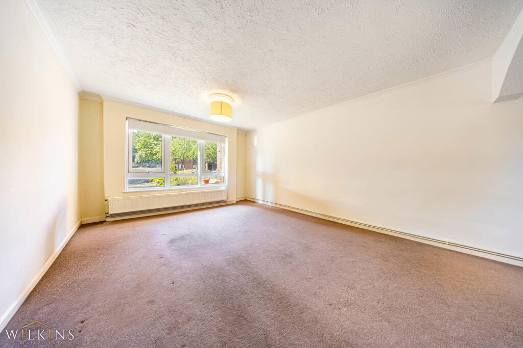 Apartment in Sutton Coldfield - More