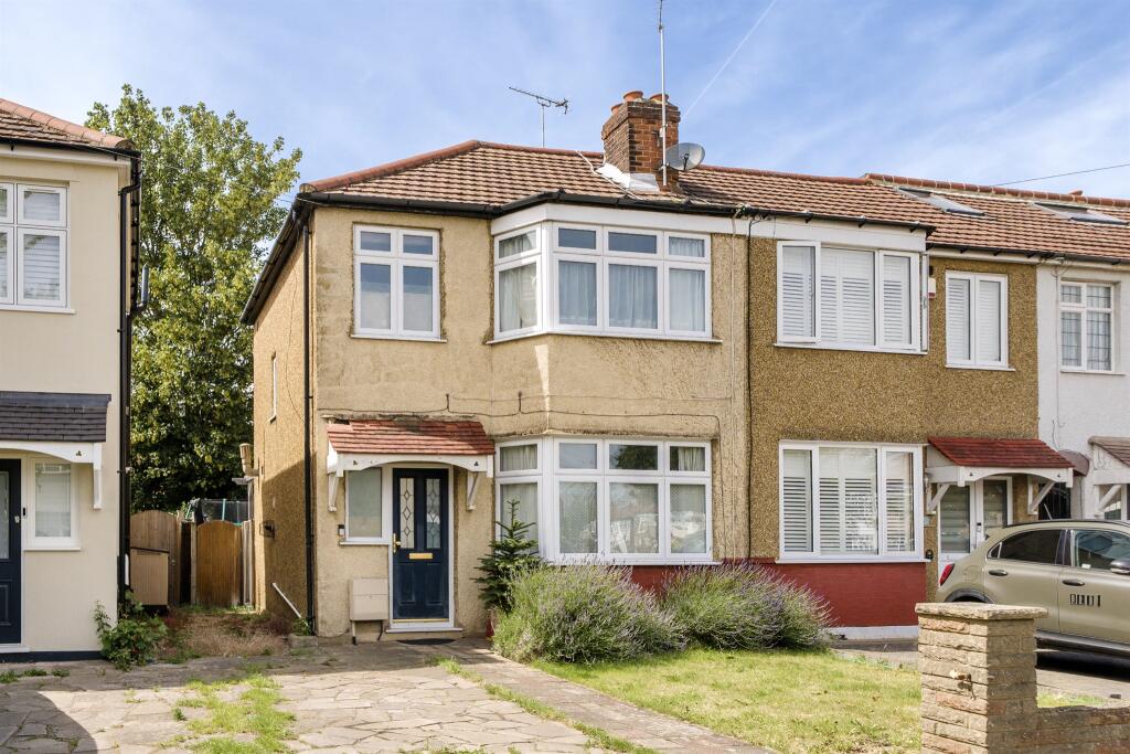 Main image of property: Connaught Avenue, Enfield