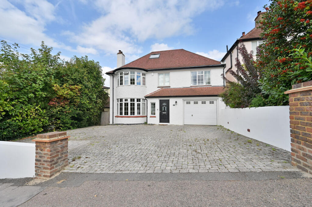 House in Hemel Hempstead - View 3