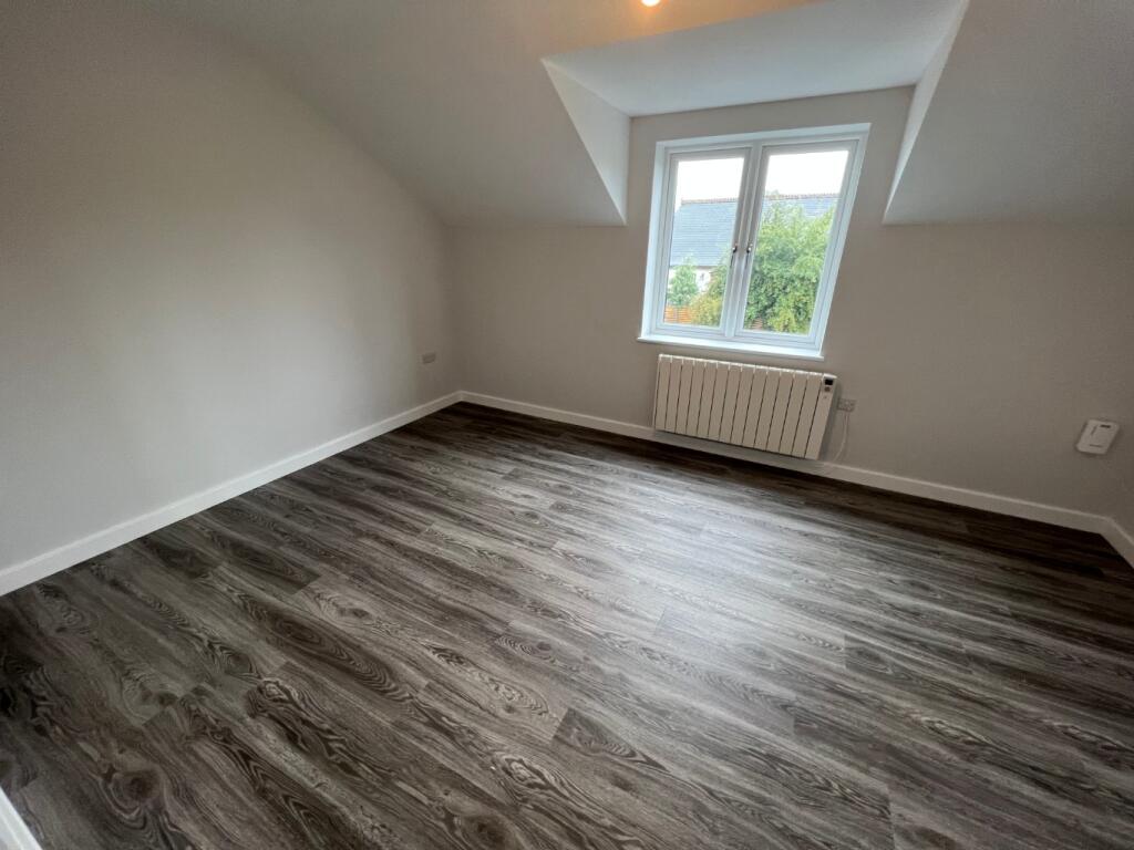 Apartment in Derby - View 5