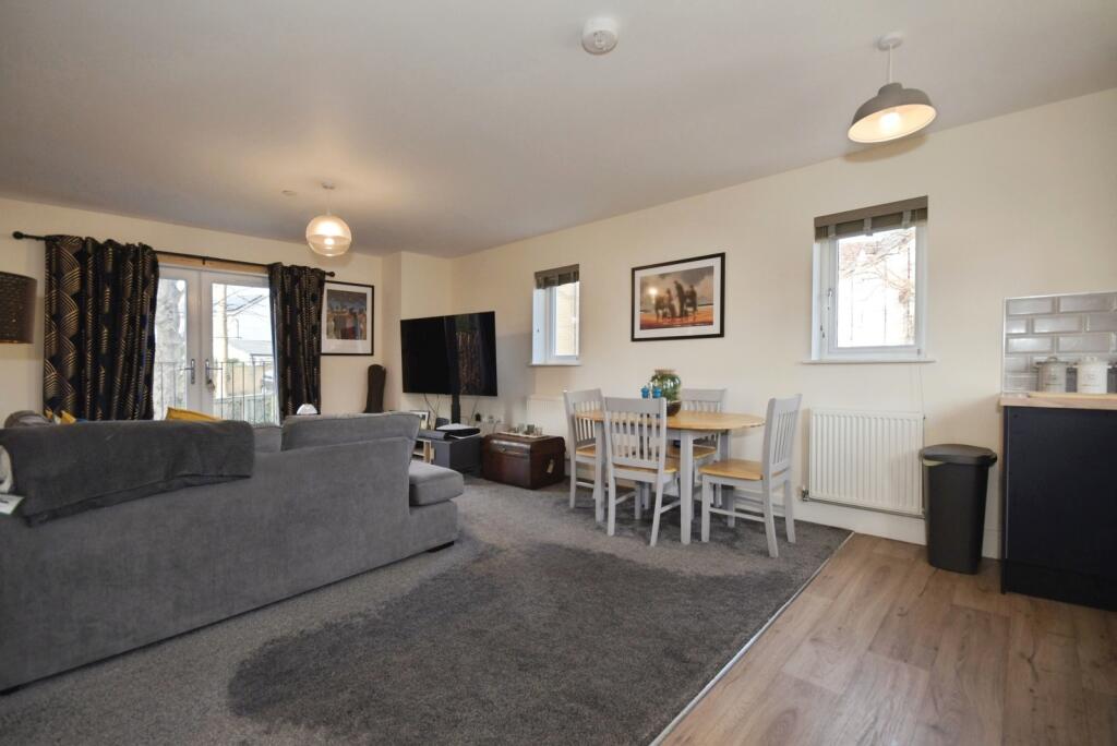Sussex Road, SHEFFIELD, South Yorkshire, S35 photo 4