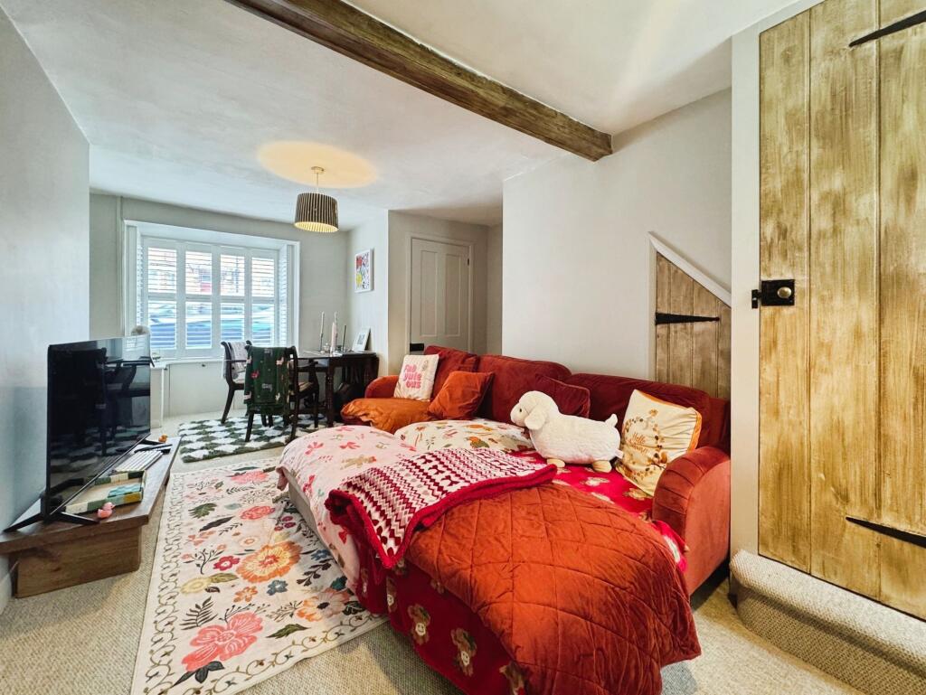 House in Marlborough - View 5